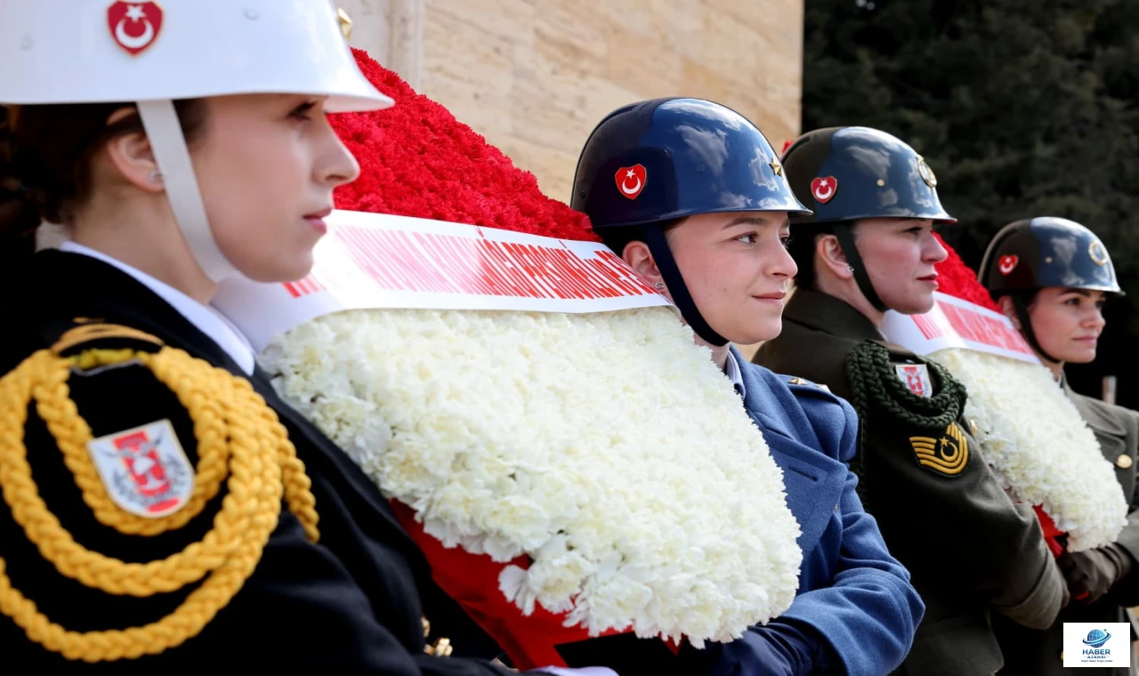 8 Mart'ta Anıtkabir'de Kadın Protokolü