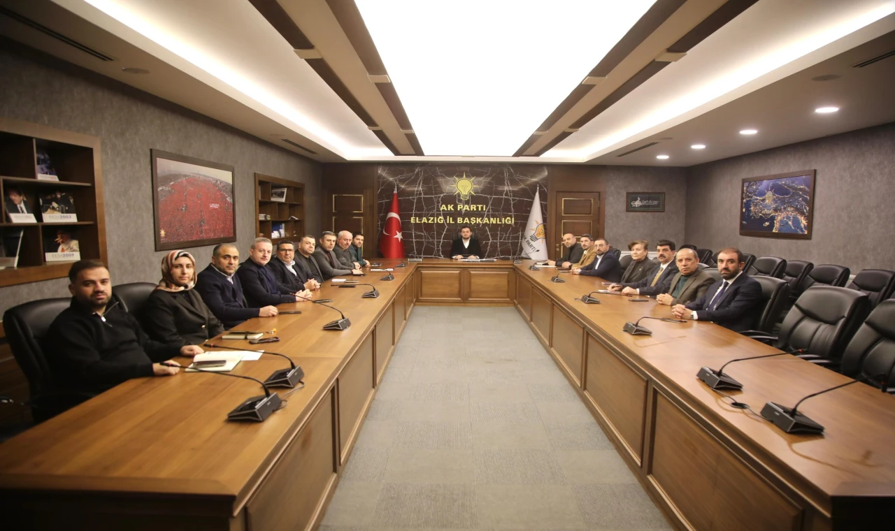 AK Parti İl Başkanı Selmanoğlu': "Ramazan mesaisi yoğun geçiyor"