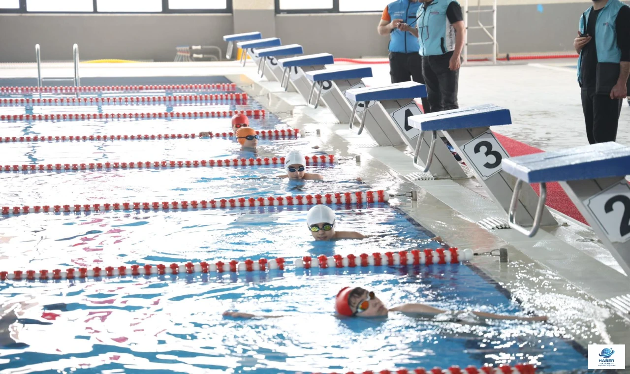 Elazığ'da tarihi an: Triatlonda milli takım yolunun ilk adımı atıldı