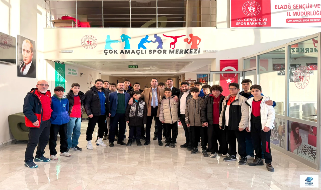 İL MÜDÜRÜ EREN'DEN MİNDERDEKİ ŞAMPİYONLARA SÜRPRİZ ZİYARET