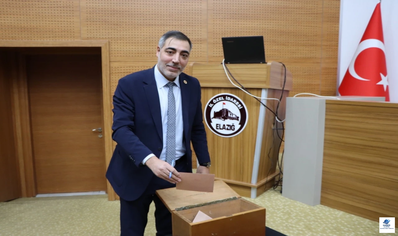 Elazığ İl Genel Meclisi’nde Güven Tazeleyen Başkan Çelik’ten Birlik Mesajı