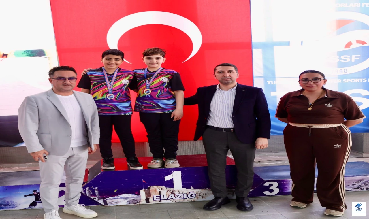 Elazığ’dan Büyük Başarı: Paletli Yüzmede 19 Madalya