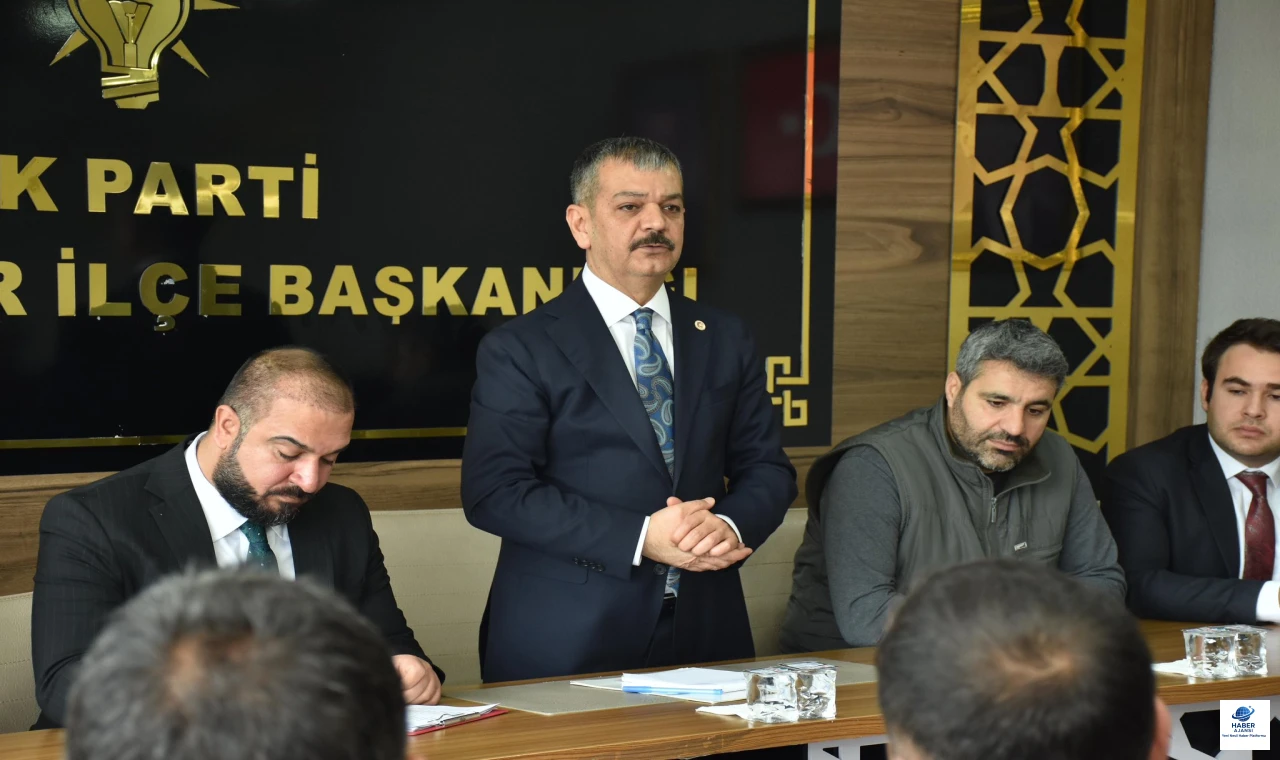 Milletvekili Erol Keleş, Kovancılar’da teşkilat ve vatandaşlarla buluştu