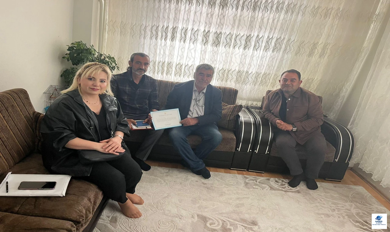 AK Parti’den üyelere Cumhurbaşkanı imzalı teşekkür belgesi