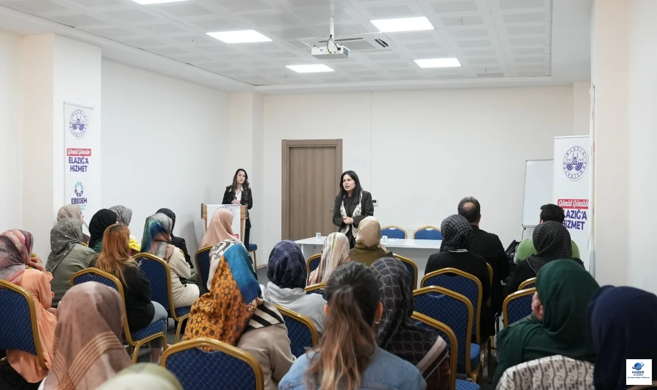 Dijital Medyada Güvenli Aileler Semineri Elazığ’da Başladı
