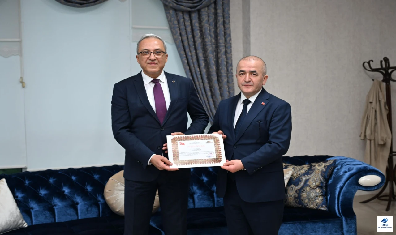 Elazığ Emniyet Müdürü Adnan Karayel’e Duygulu Veda:
