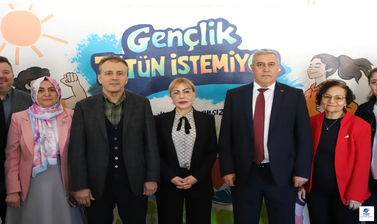 Fırat Üniversitesi'nden Sigarayla Mücadelede Anlamlı Farkındalık Etkinliği