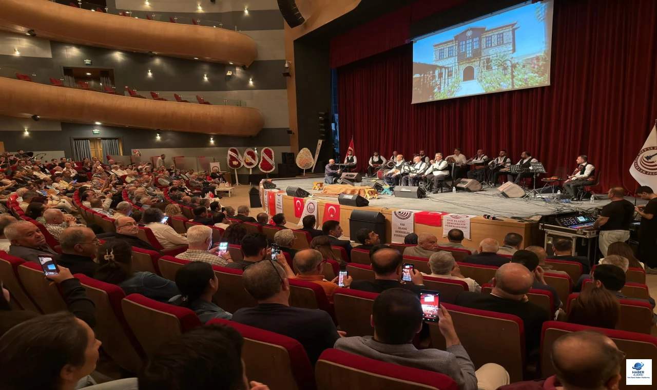 İzmir’de Elazığ Rüzgarı Esti: 12. Kürsübaşı Gecesi Büyük İlgi Gördü