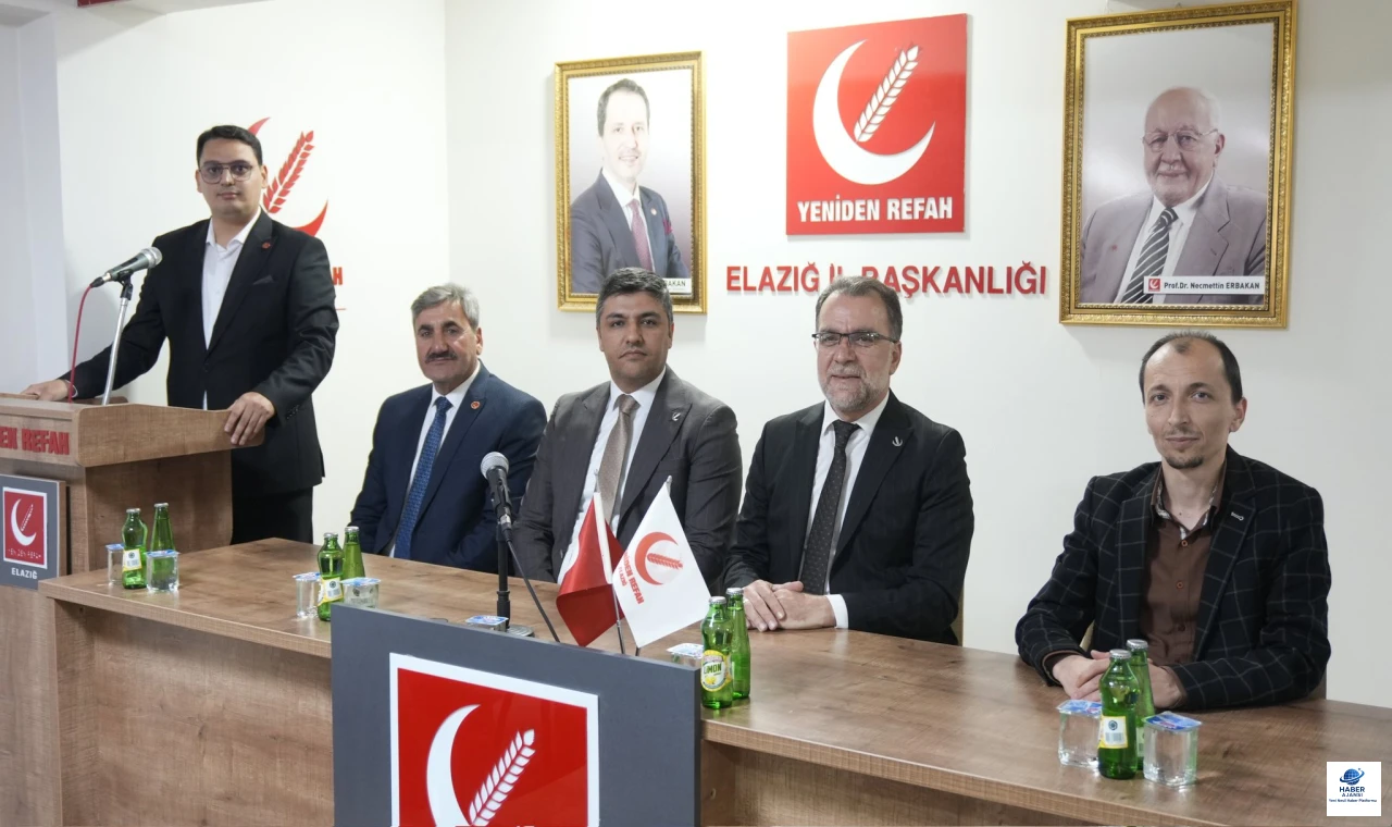 Yeniden Refah Partisi İl Başkanlığı'nda haftalık yönetim kurulu toplandı