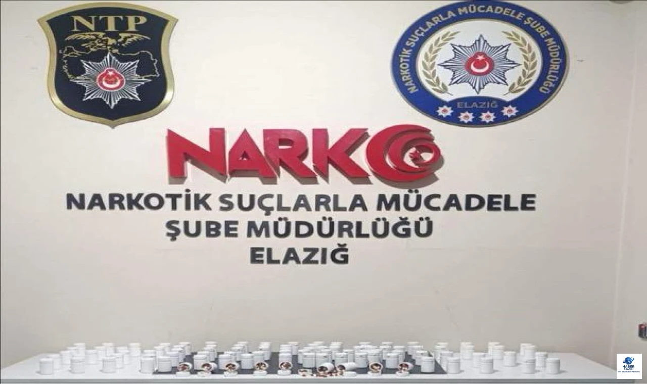 ZEHİR TACİRLERİNE DARBE: 5 BİN 717 SENTETİK HAP ELE GEÇİRİLDİ