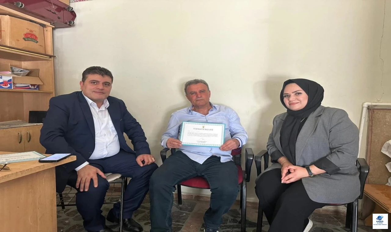 AK Parti Kadın Kolları'ndan Üyelere Cumhurbaşkanı İmzalı Teşekkür Belgesi