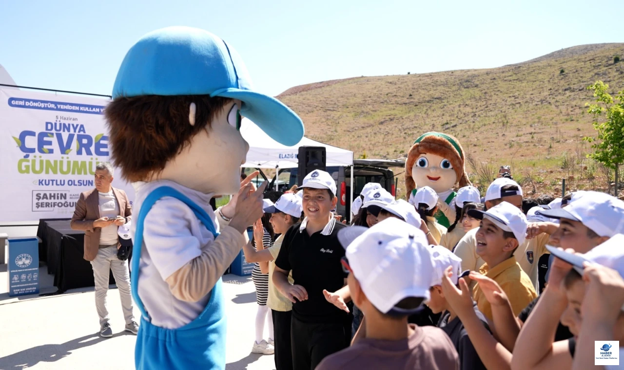 Elazığ'da Dünya Çevre Gününde Minikler Geri Dönüşümü Yerinde Öğrendi