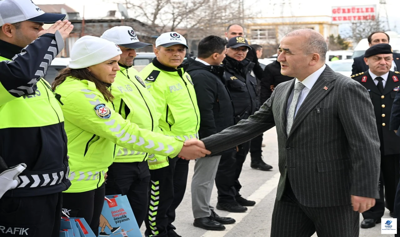 Elazığ'da uyuşturucu ve silah operasyonlarında 25 bin hap, 6 kilo esrar, 33 tabanca ele geçirildi