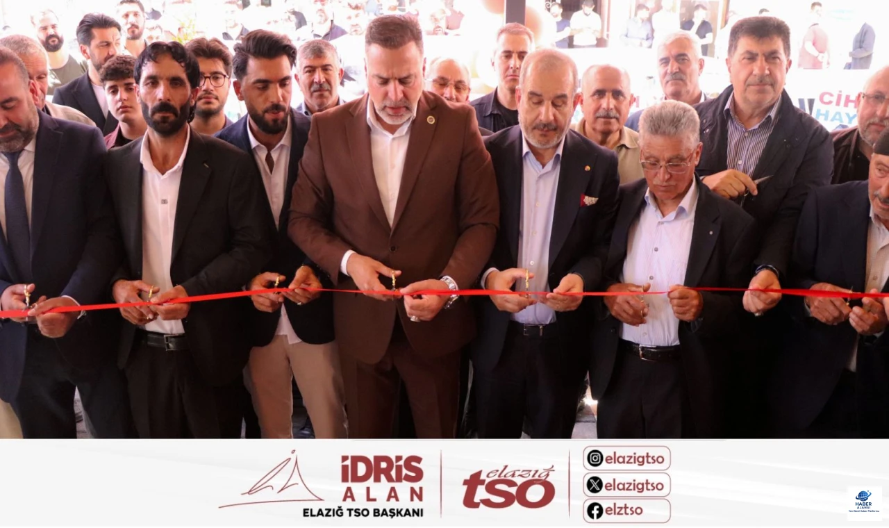 Kovancılar'a Yeni İş Merkezi: Şekerler İş Merkezi Hizmete Açıldı