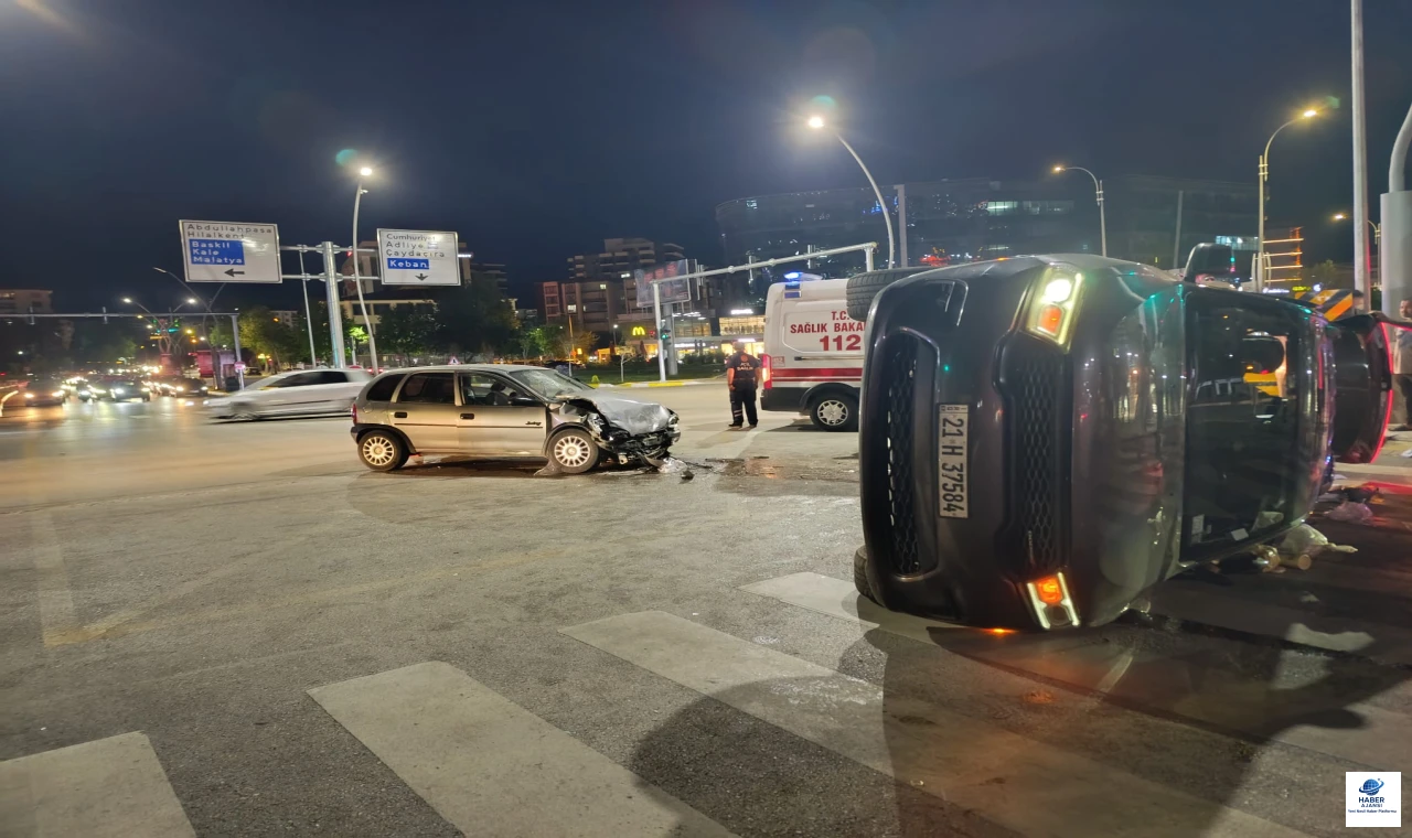 Sola Dönüş Yasağını ihlal eden TIR, 12 Yaralıya Neden Oldu
