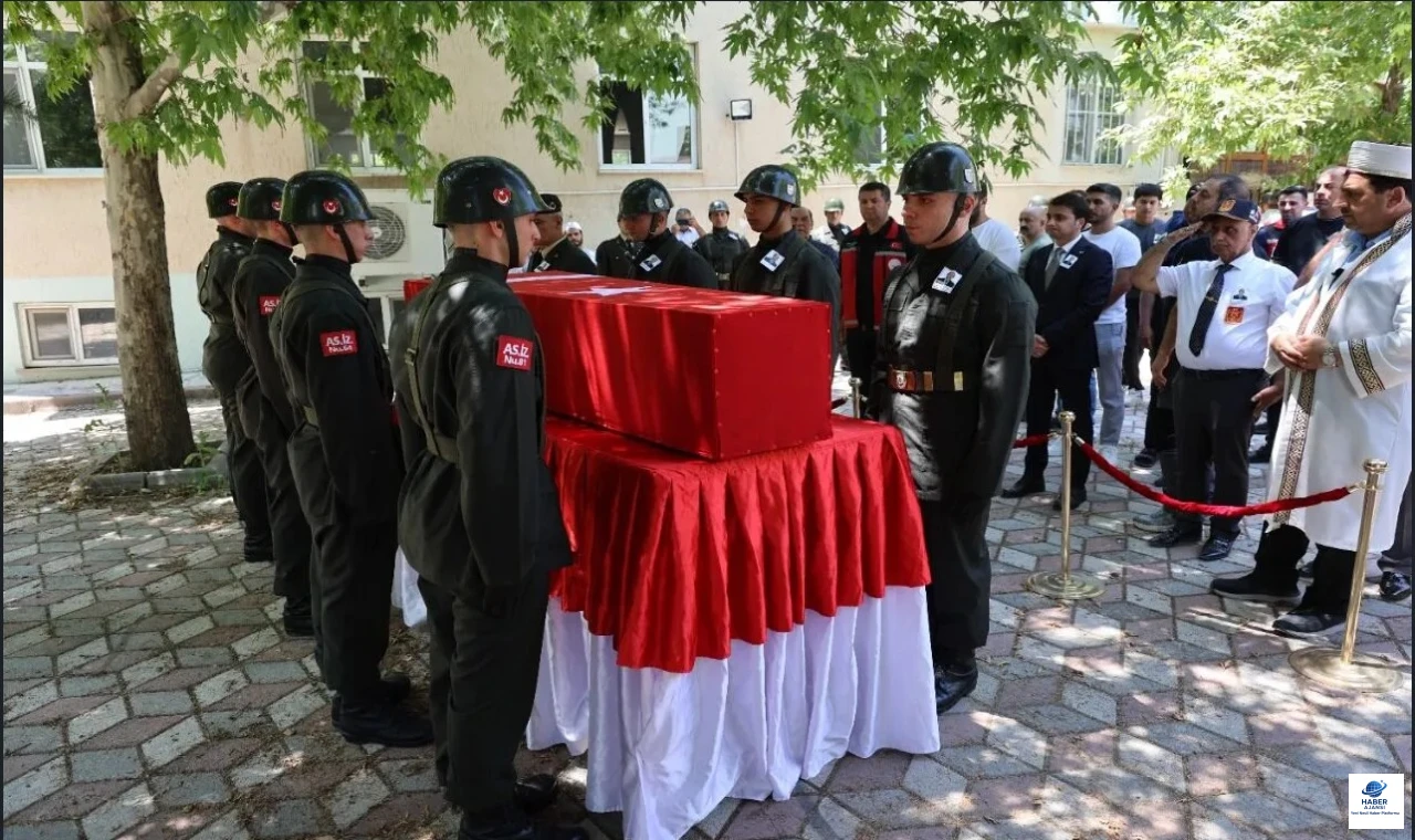 Kıbrıs Gazisi Adnan Coşkun Son Yolculuğuna Uğurlandı