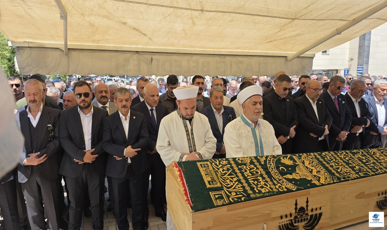 Milletvekili Semih Işıkver’in Babası Salih Işıkver Son Yolculuğuna Uğurlandı