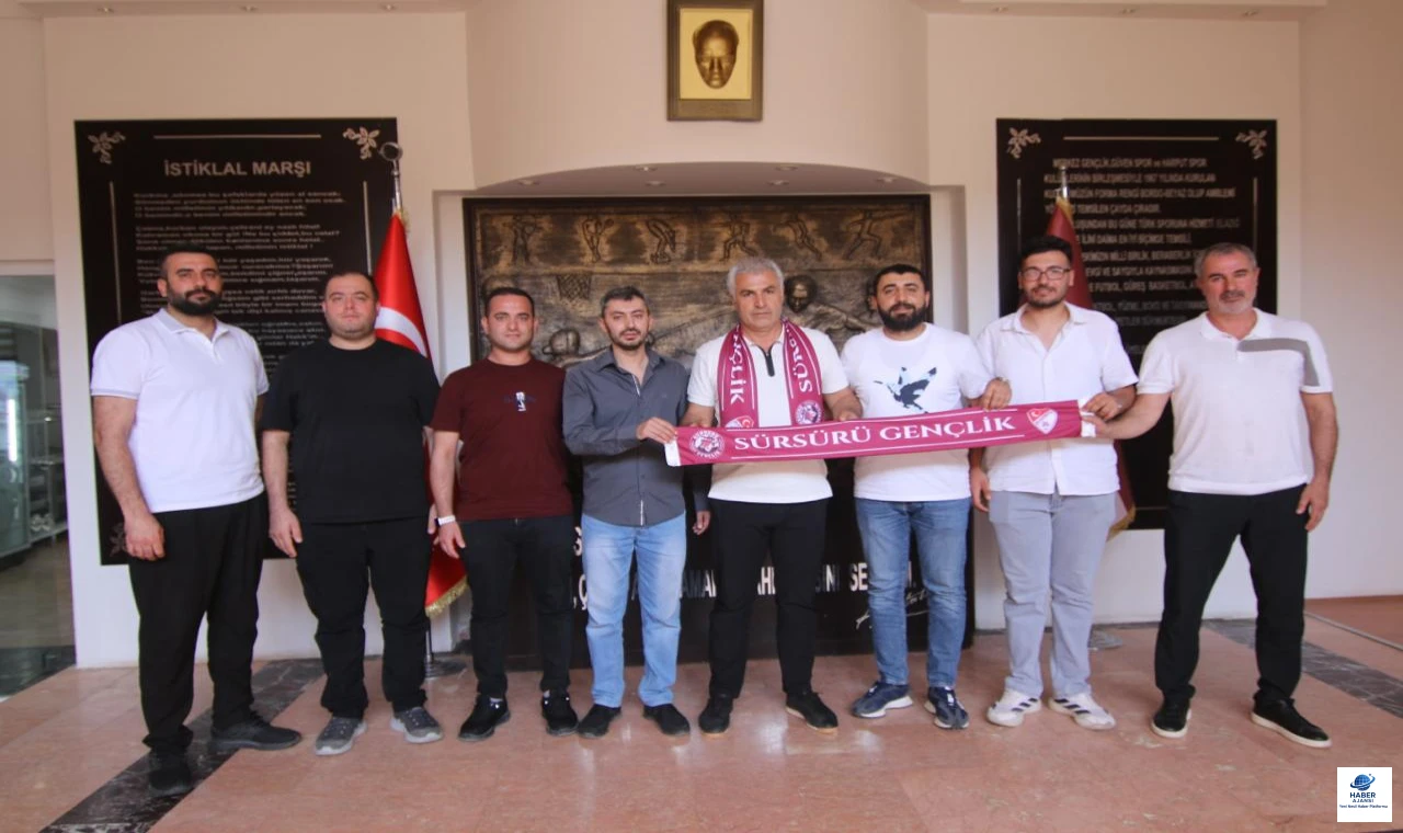 Sürsürü Gençlik’ten Başkan Toprak’a Anlamlı Ziyaret