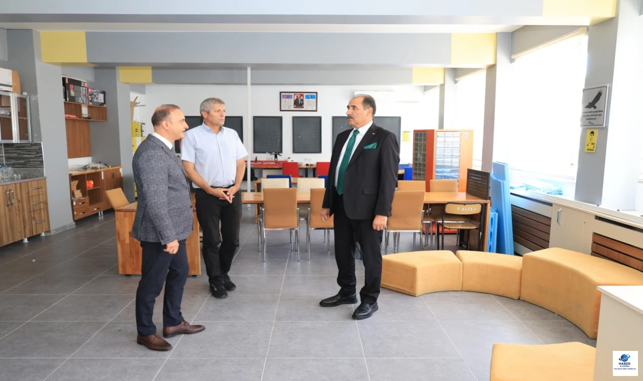 Aziz Gün’den  Kaya Karakaya Fen Lisesine Ziyaret
