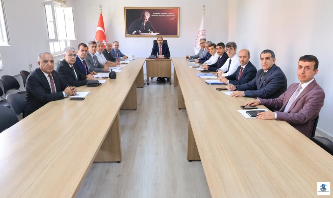 Elazığ'da Eğitim Seferberliği: 2026-2027 Yılı Toplantısı Yapıldı