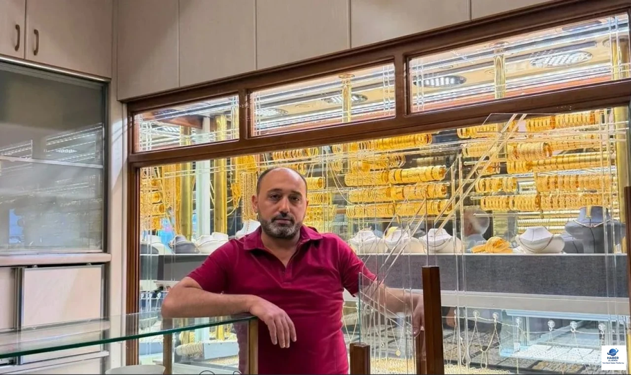 Hasan Acar'dan Yıl Sonu Altın Tahmini: "Jeopolitik Riskler Ve Seçimler Yeni Zirveleri Getirebilir"