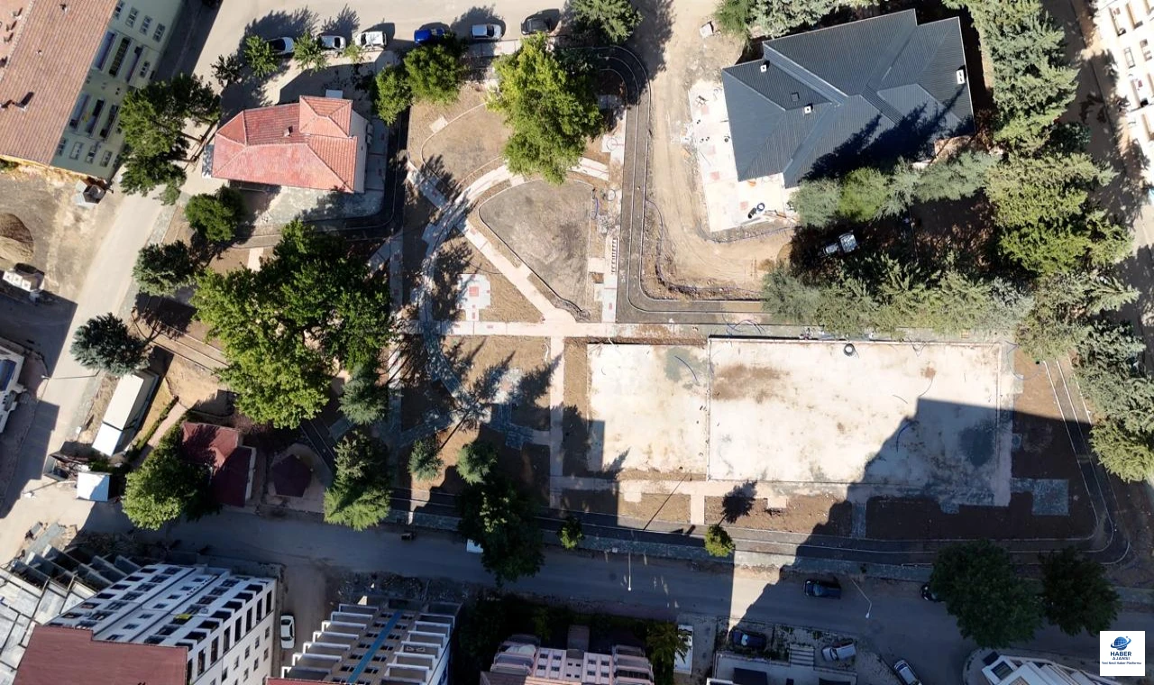 Zübeyde Hanım Caddesi’nde Altyapı Yenileme Çalışması Başladı
