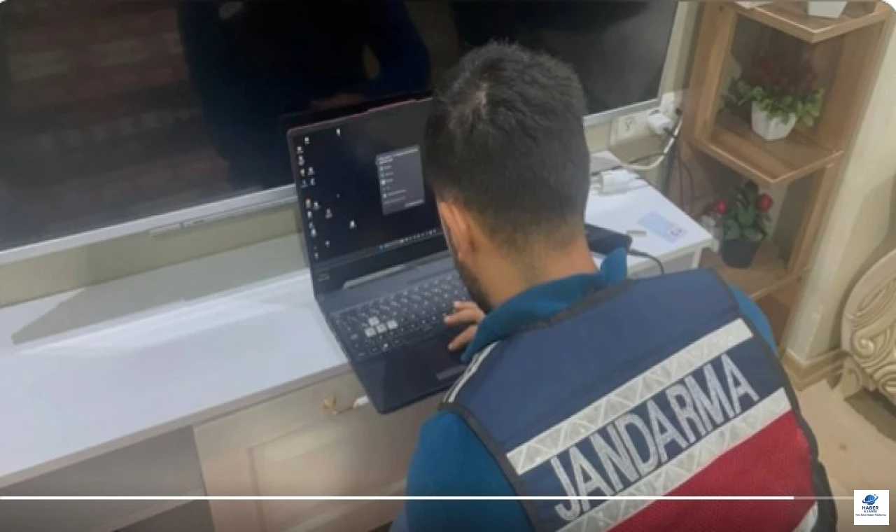 Dragon Hacker" Panele Eş Zamanlı Operasyon: