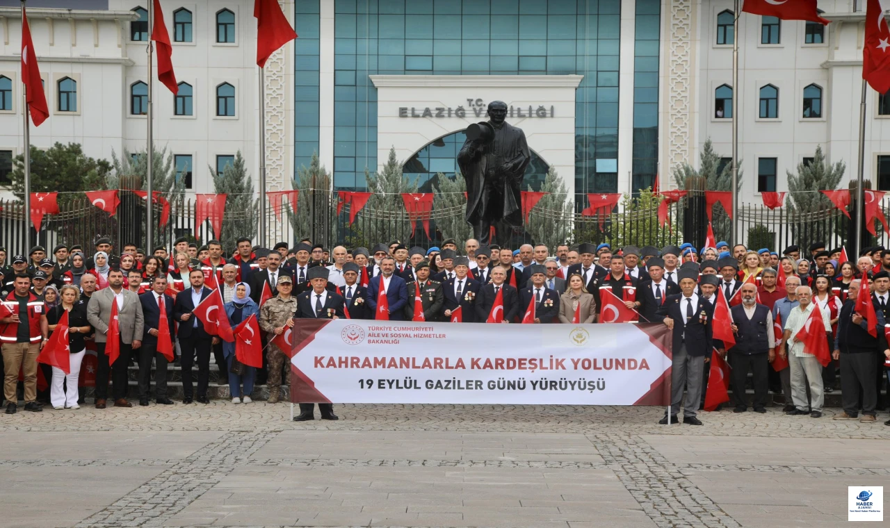 Elazığ'da "Gazilere Saygı ve Minnetle Yürüyüşü" Yoğun Katılımla Gerçekleştirildi