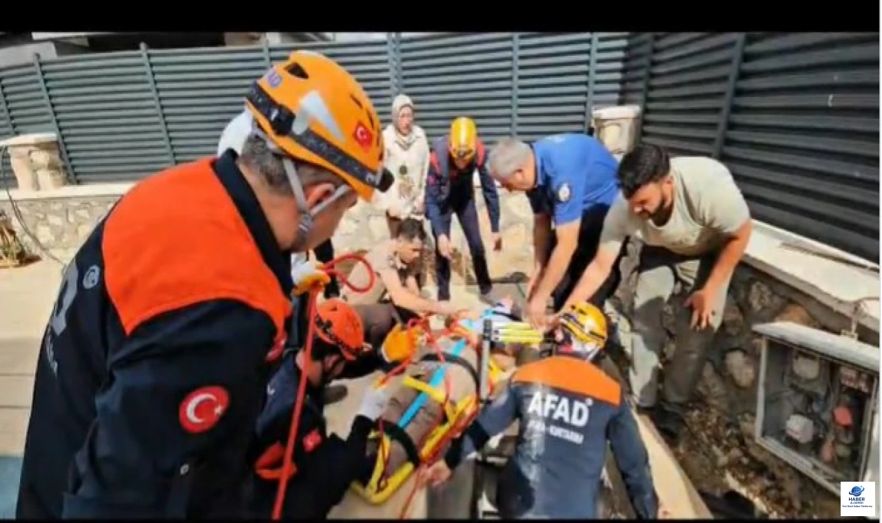 Elazığ'da Kuyuya Düşen Ortopedi Doktoru AFAD Ekiplerince Kurtarıldı