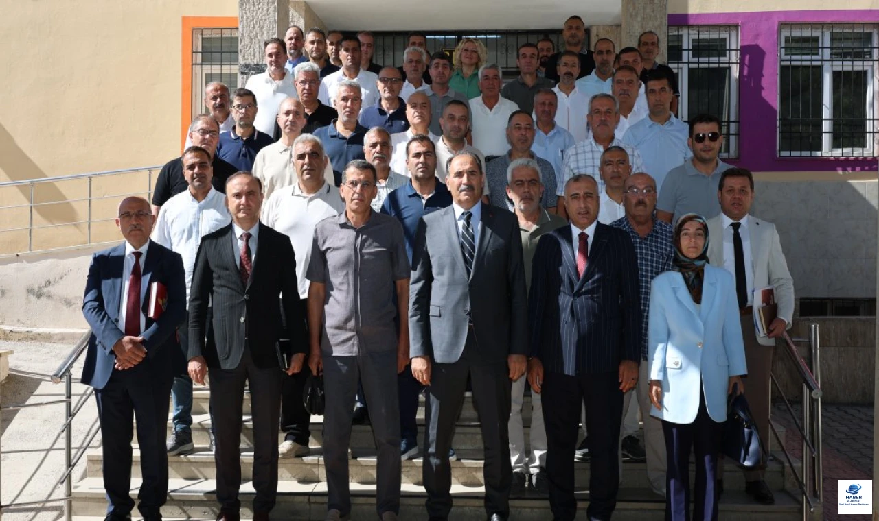 Elazığ'da Okul Müdürleri Toplantısı Yapıldı