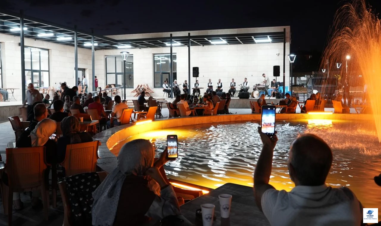 Elazığ’da Park Sayısı 282’den 472’ye Çıktı, Murat Kurum Millet Bahçesi’nde Coşkulu Konser