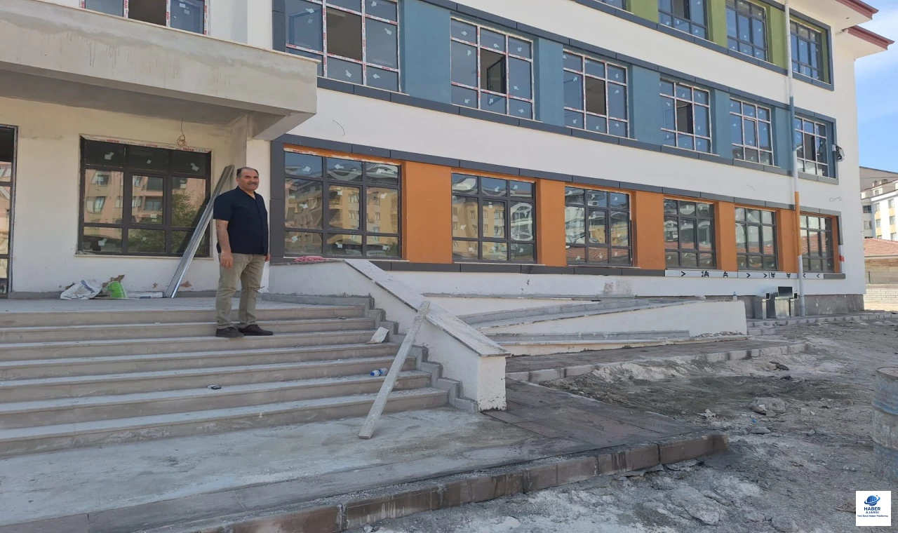 Gazi Anadolu Lisesi’nin Yeni Hizmet Binasında Çalışmalar Sona Yaklaştı
