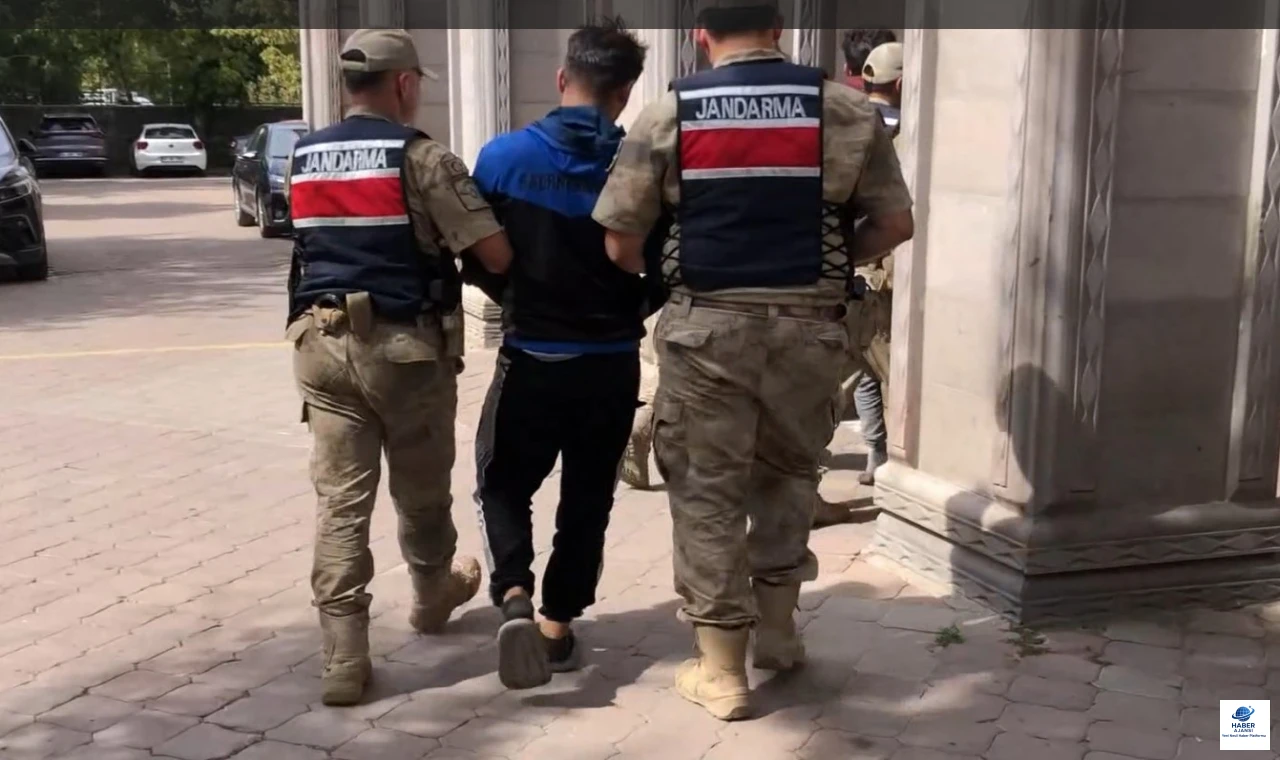 Jandarmadan 35 İlde Dev Uyuşturucu Operasyonu: 264 Gözaltı, 172 Tutuklama