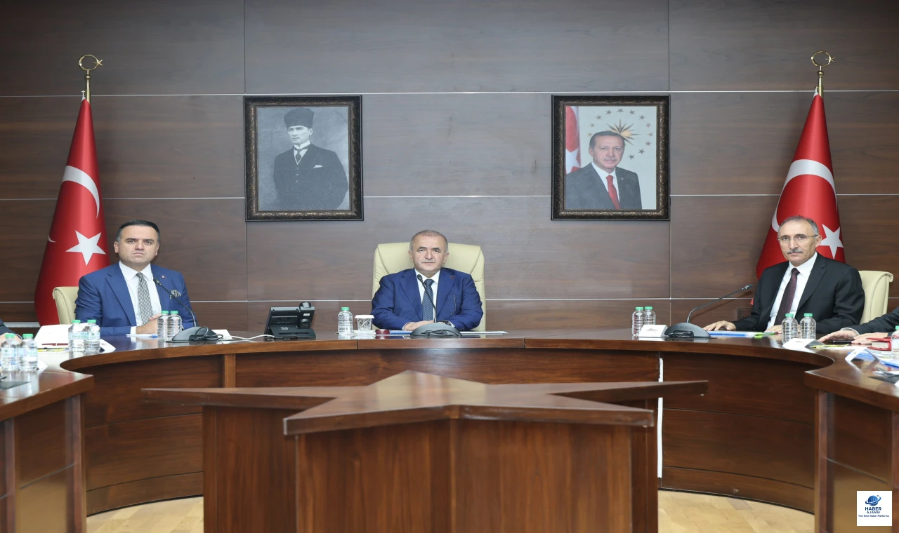 "Üniversite Güvenlik ve Koordinasyon Toplantısı" Gerçekleştirildi