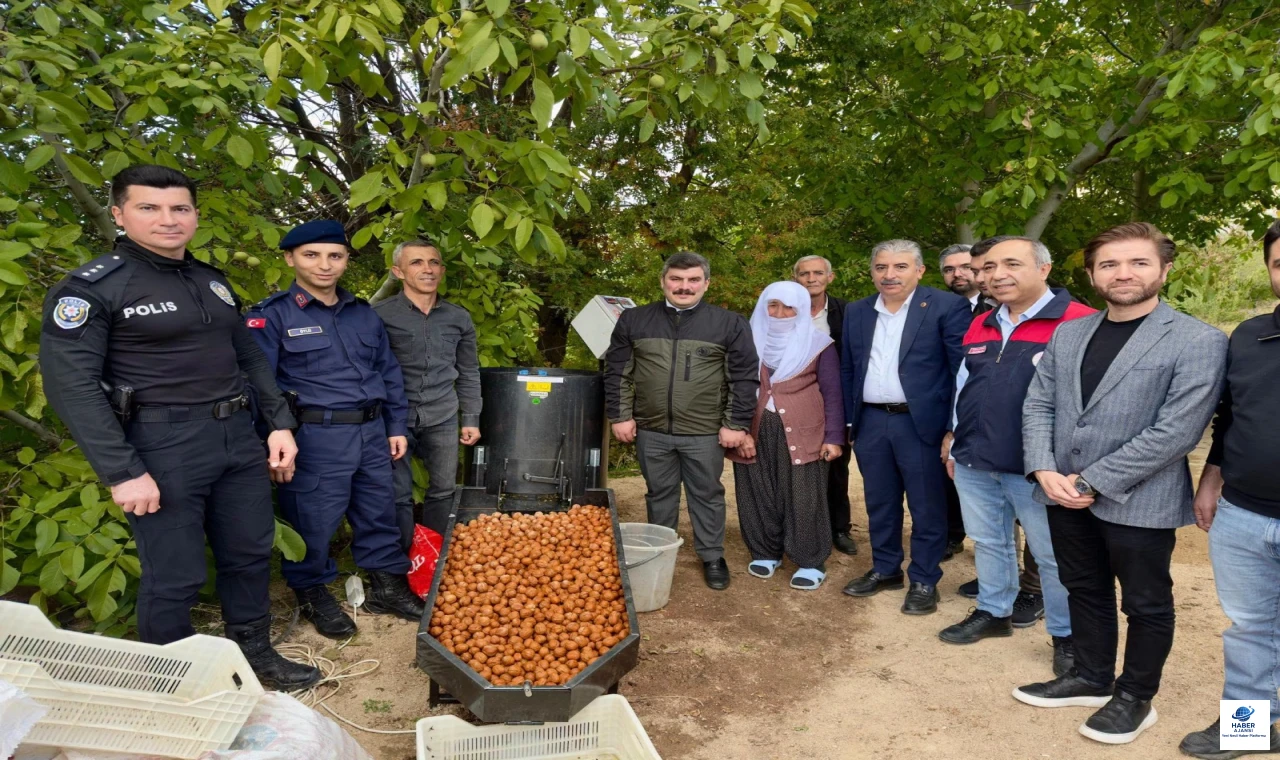 Baskil'de Ceviz Hasadı: Protokol Üreticilerle Buluştu