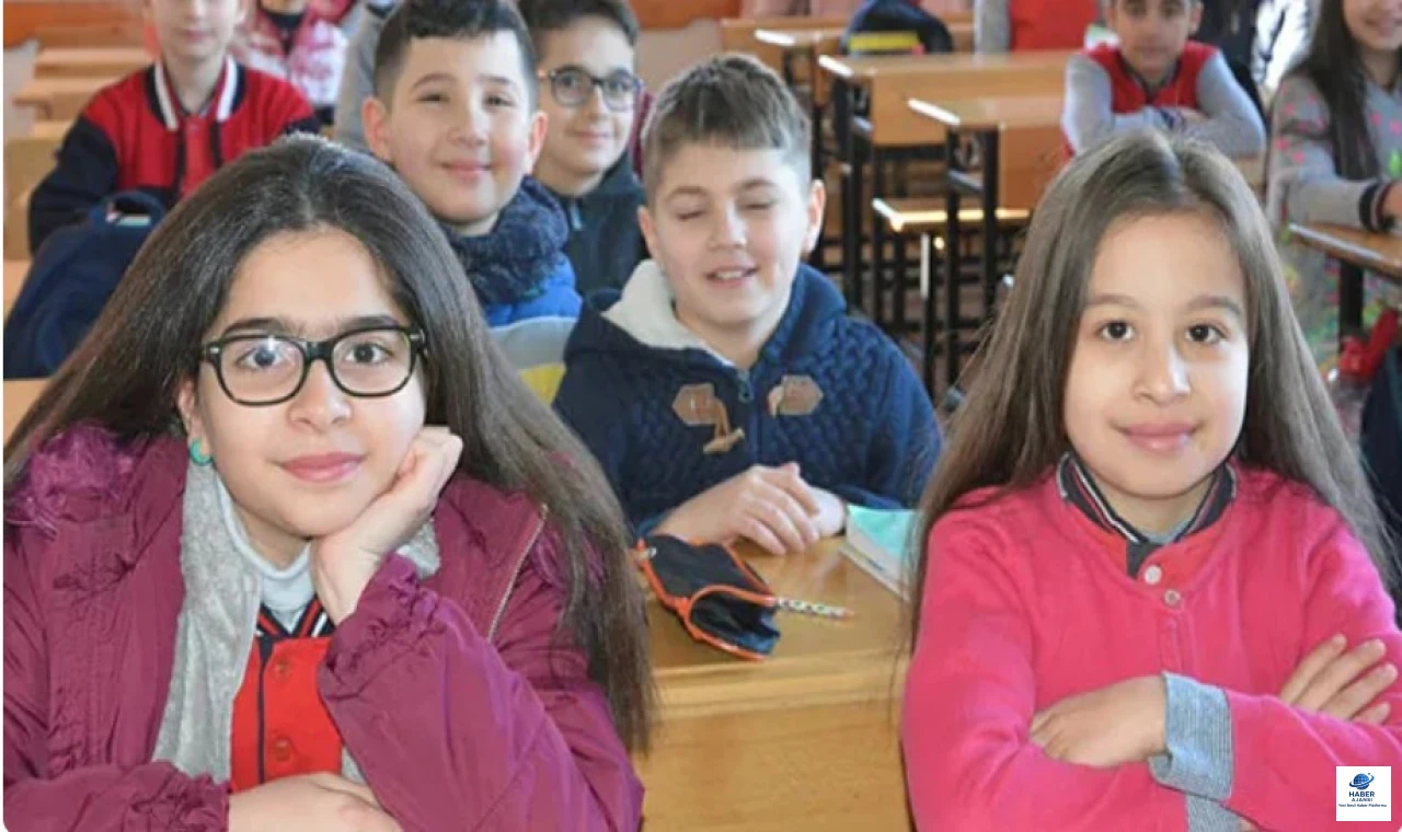 Elazığ Valiliği Olumsuz Hava Koşulları Nedeniyle Eğitime Ara Verdi.