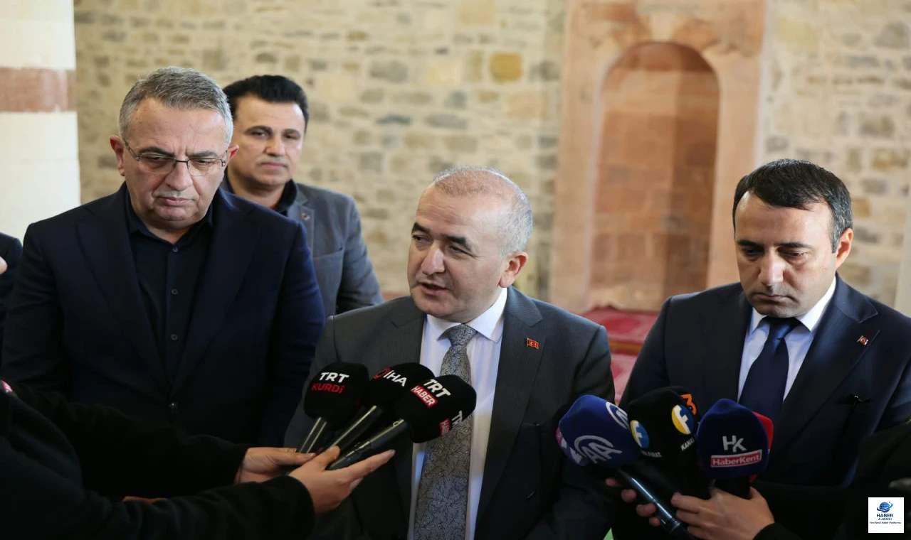 Elazığ Valisi Numan Hatipoğlu'ndan Fetih Mescidi Paylaşımı