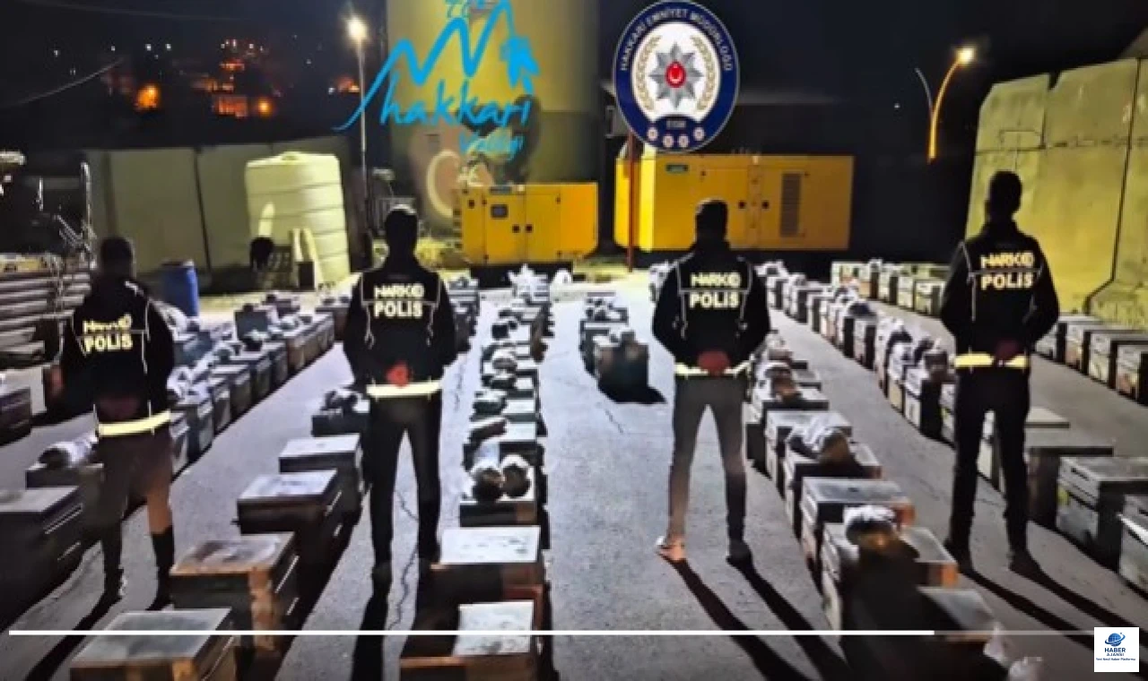 Hakkâri'de Arı Kovanlarına Gizlenmiş 91,1 Kg Uyuşturucu Ele Geçirildi