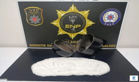 Otobüste Buzdolabı Motoruna Gizlenmiş Metamfetamin Ele Geçirildi