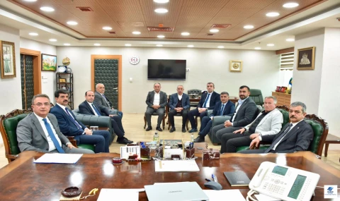 AK Partili Keleş’ten İl Özel İdaresi’ne ziyaret: “Kırsal altyapı ve su yatırımları masaya oturdu”