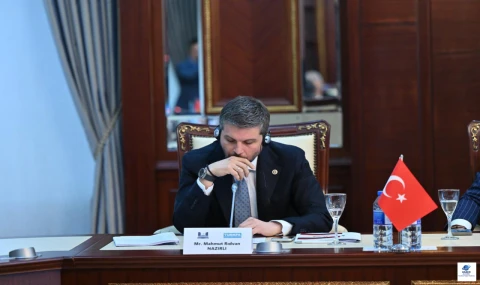 Ak Partili Nazırlı, Bakü’deki TÜRKPA toplantısında