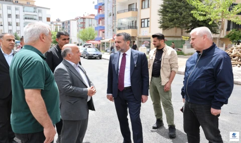 Elazığ’da “Asfalt Yılı” Çalışmaları Hız Kazandı: Başkan Şerifoğulları Sahada İncelemelerde Bulundu