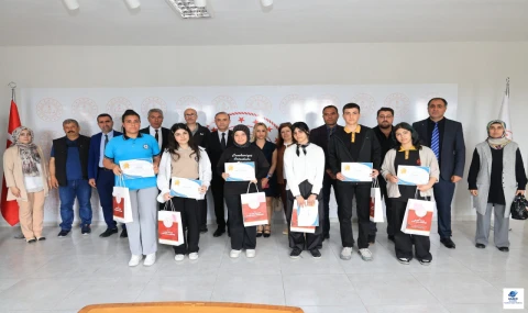 Elazığ’da “Hayalden Satıra” Projesi Ödülleri Sahiplerini Buldu