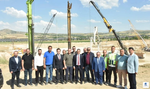 "800 Yataklı Dev Hastanede Son Durum: Milletvekili Keleş Yerinde İnceledi"