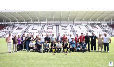 Elazığ'ın Gururu Oldular: Sporcularımızdan Türkiye ve Dünya Arenasında Tarihi Başarı!