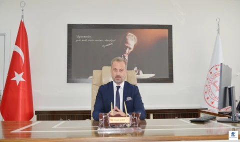 Milli Eğitim Müdürü Şahin'den Yıl Sonu Mesajı: "Karneler Değerinizi Değil, Sadece Gelişiminizi Gösterir"