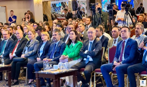 Prof. Dr. Yasemin Açık'tan Kongre Son Gününde katılımcılara Teşekkür