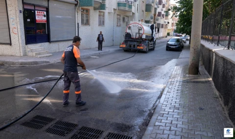 Olgunlar Mahallesi’nde Belediye Temizlik Ekipleri Detaylı Çalışma Yürüttü
