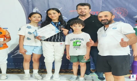 Pistten Madalyayla Döndü: Elif Reyyan Kaya'dan Türkiye Üçüncülüğü