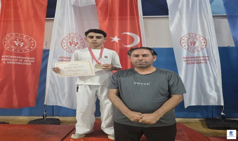 Elazığ’dan Altın Vuruş! Muhammed Cihat Türkiye Şampiyonu